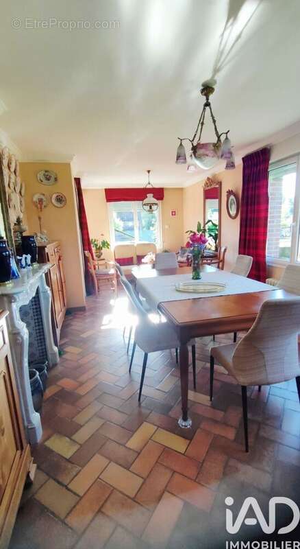 Maison 165 m² à Remilly-Wirquin  - photo 6