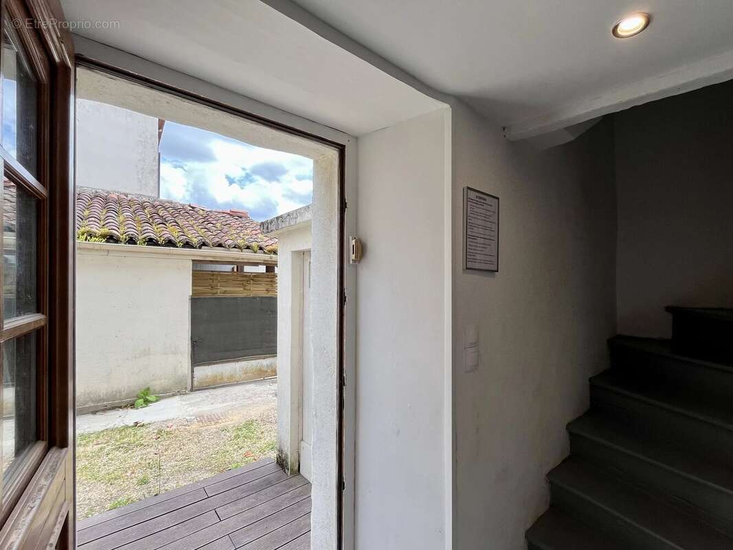 Maison à AUBETERRE-SUR-DRONNE