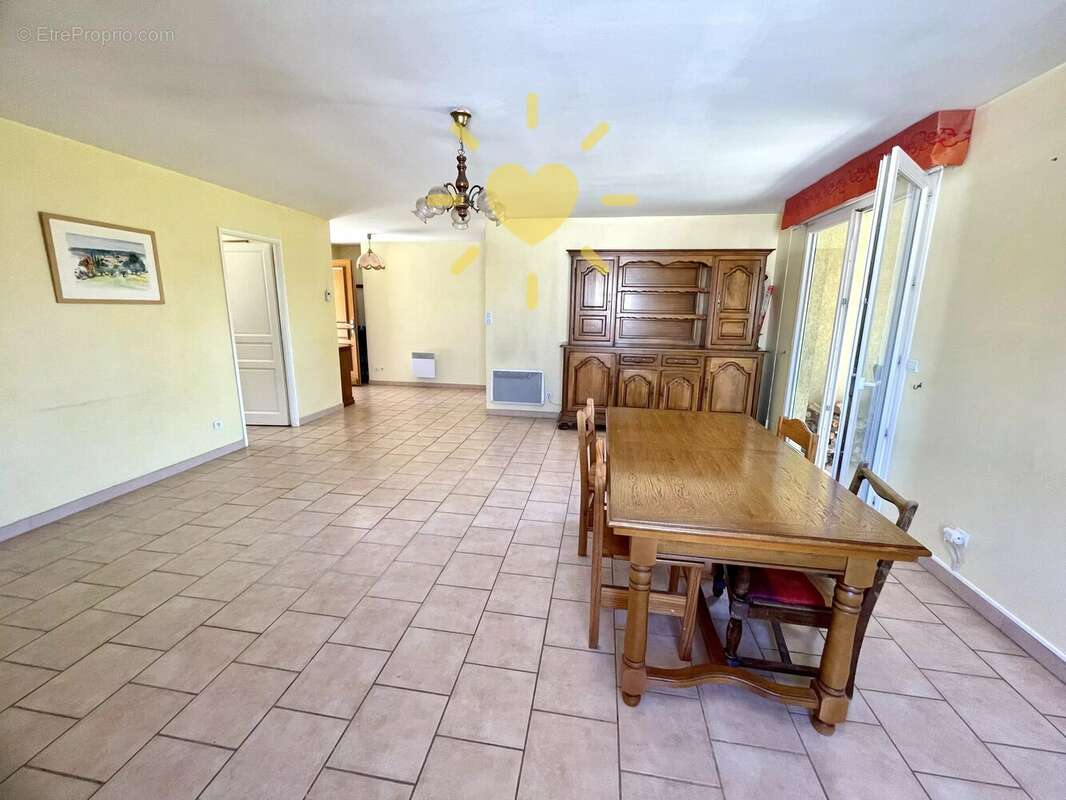 Maison à CALLAS