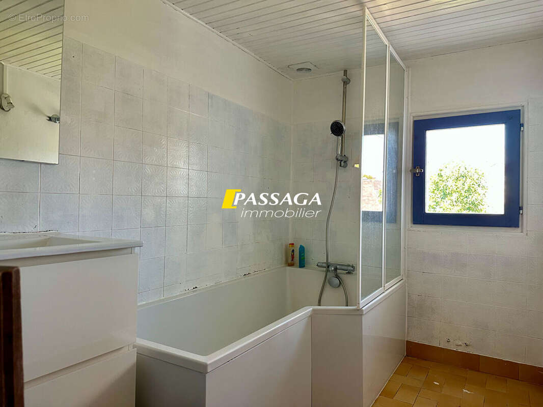 Maison à SEVERAC-LE-CHATEAU