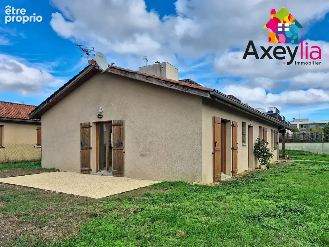 À vendre - charlieu - maison plain-pied 3 chambres avec terrain - photo 19