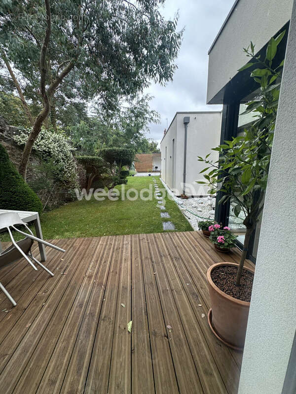 JARDIN  - Maison à NANTES