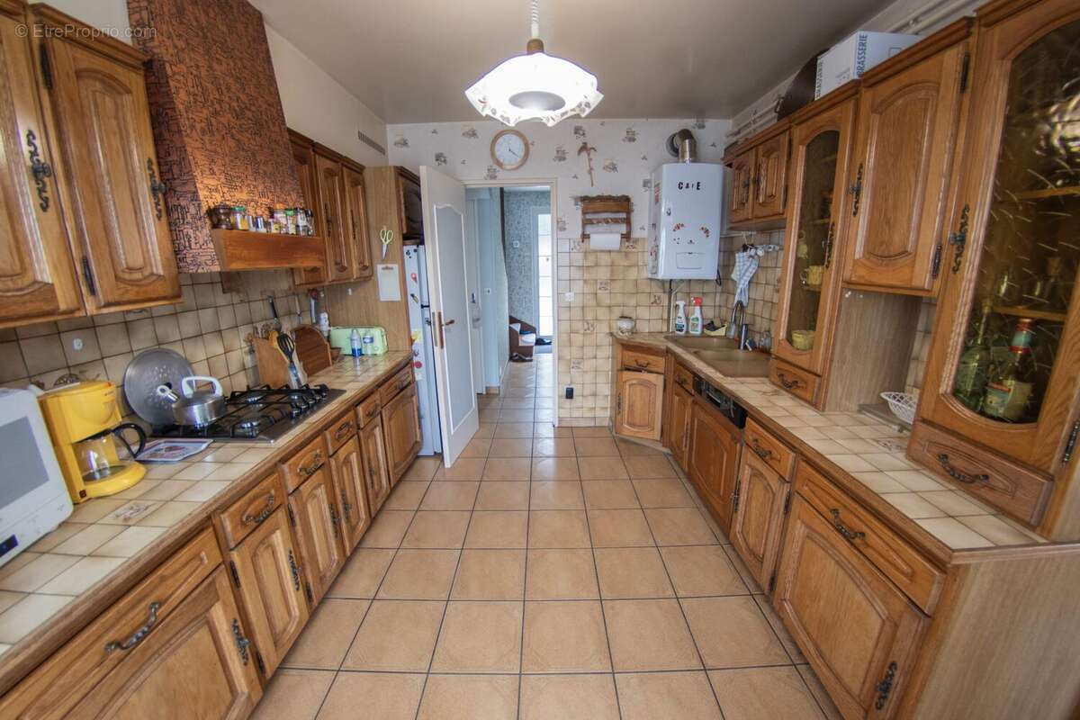 Cuisine - Maison à MEZY-SUR-SEINE