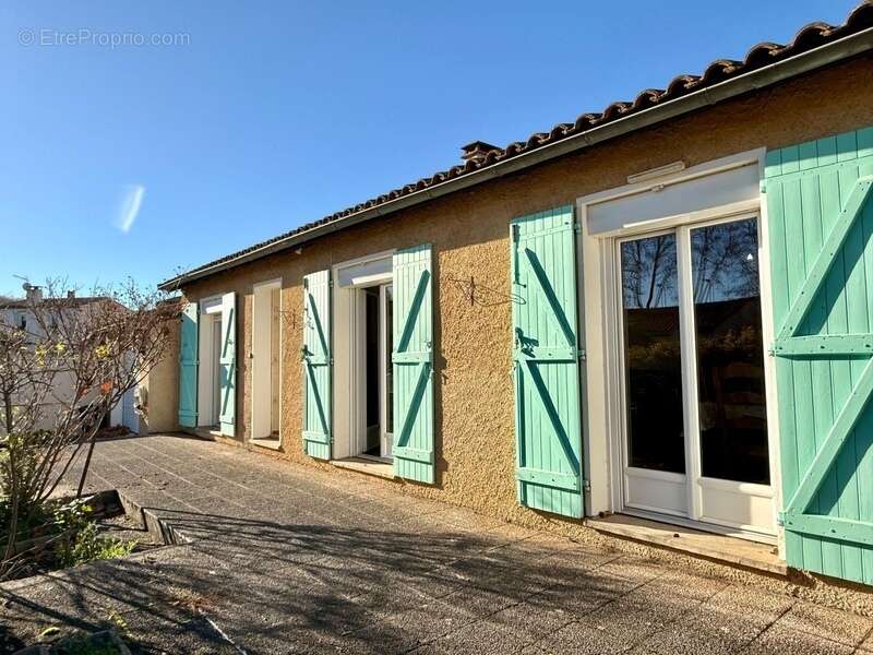 Maison à BELVEZE-DU-RAZES