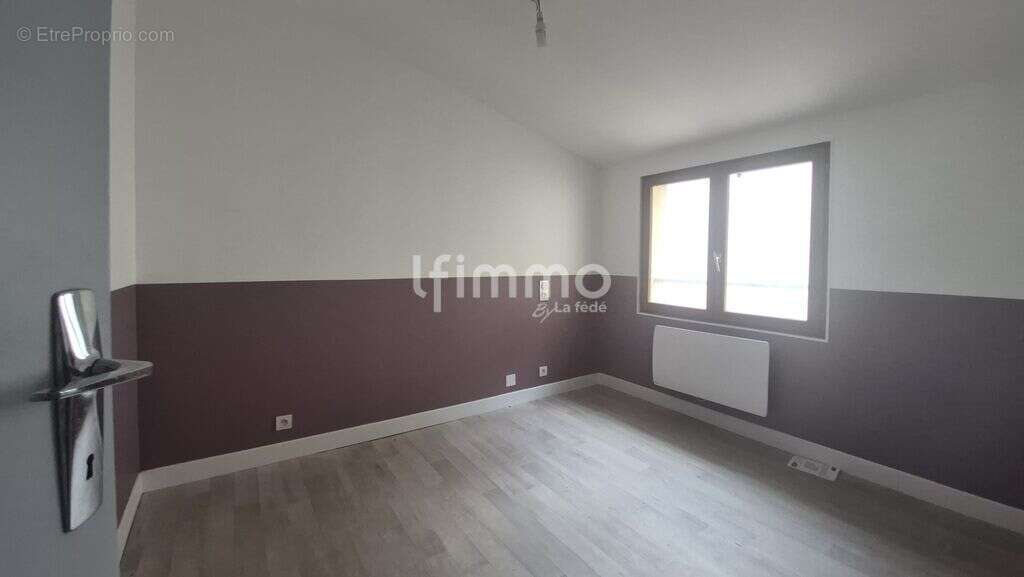 Appartement sur 1 étage avec  cour commune - photo 9