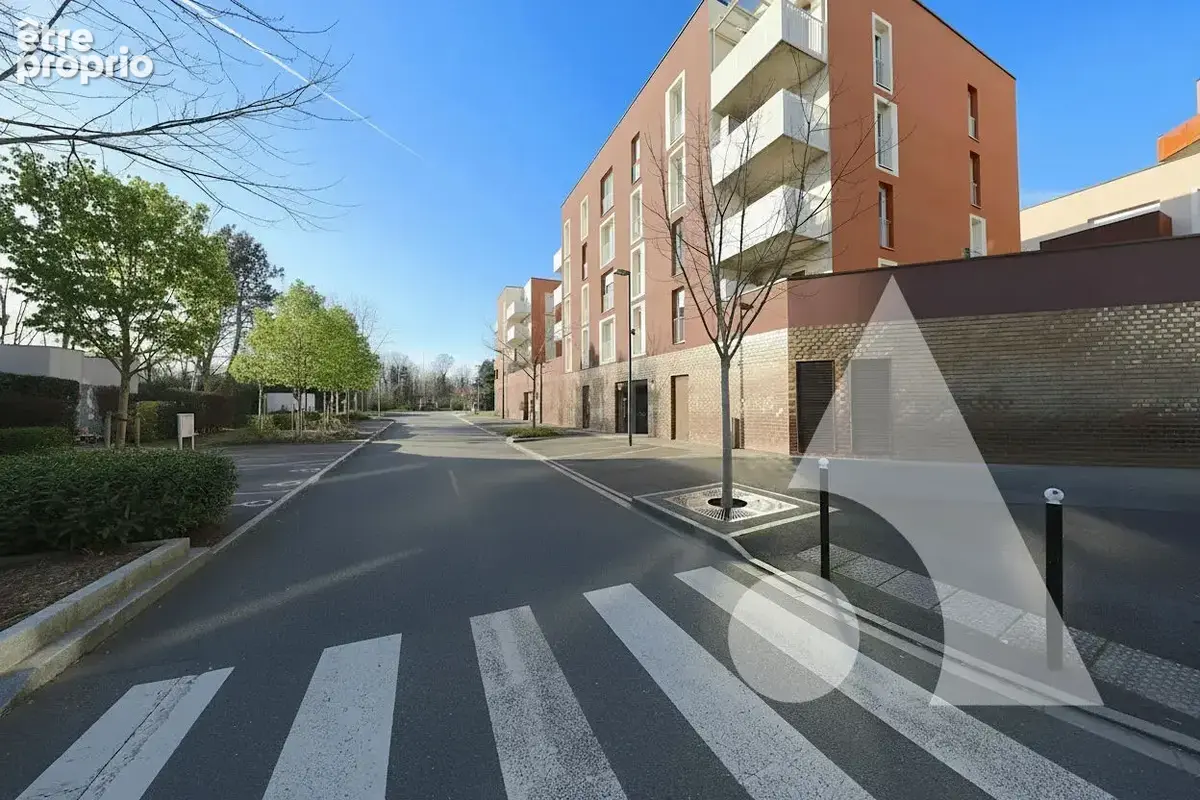F4 avec 3 chambres, terrasse et parking privé - photo 12