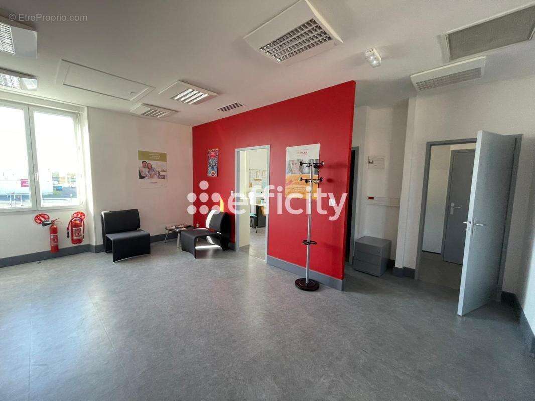 Locaux/Biens immobiliers - photo 4
