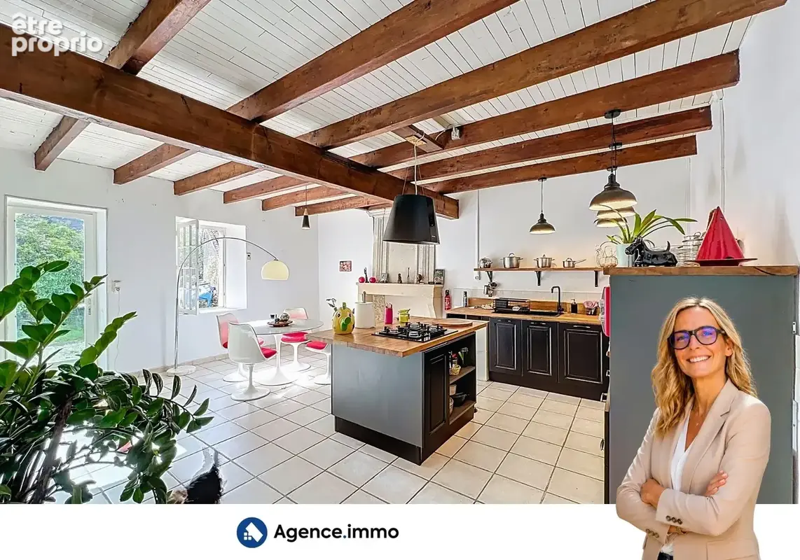 Maison 8 pièces 234 m² à vendre à Saint-Bonnet-Sur-Gironde (17150) - photo 5