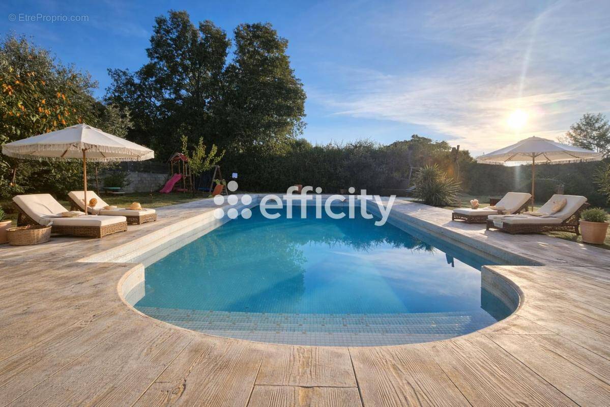 Maison à GALARGUES