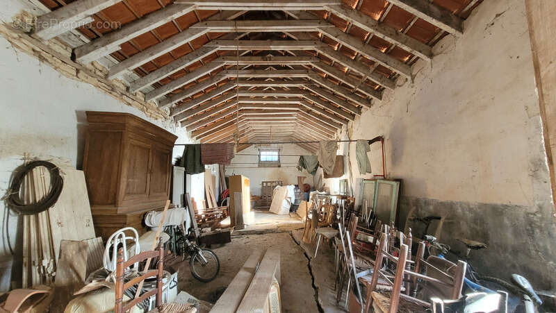 Maison à MAUZE-SUR-LE-MIGNON