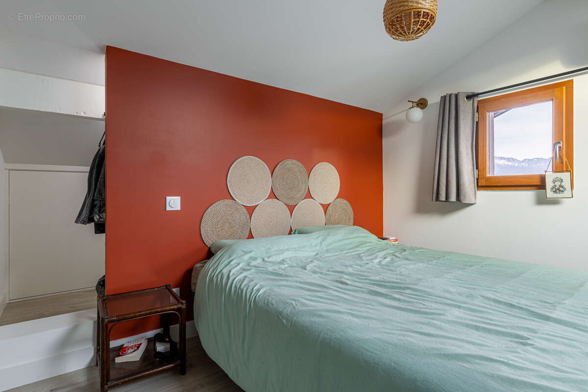 Appartement à POISY