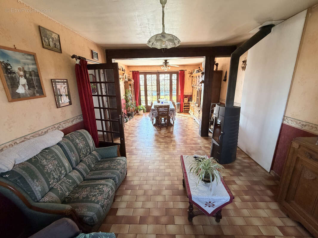 Maison à VISMES