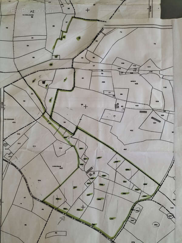 Terrain à MARGOUET-MEYMES