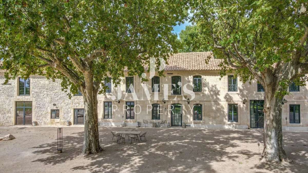 Maison à ARLES