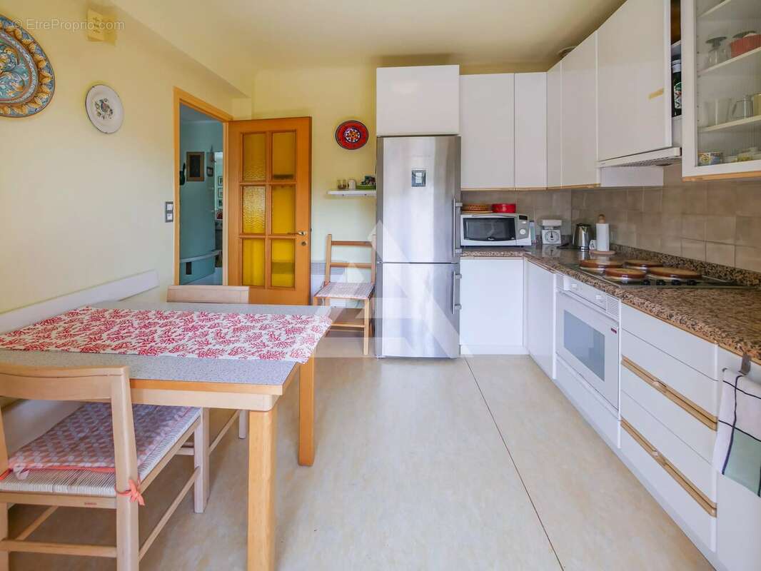 Appartement à ROQUEBRUNE-CAP-MARTIN