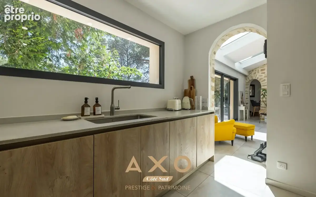 Éguilles - maison - 260 m² - 6 chambres - piscine - pool-house - terrain 4 000 m² - 1 530 000  - photo 10