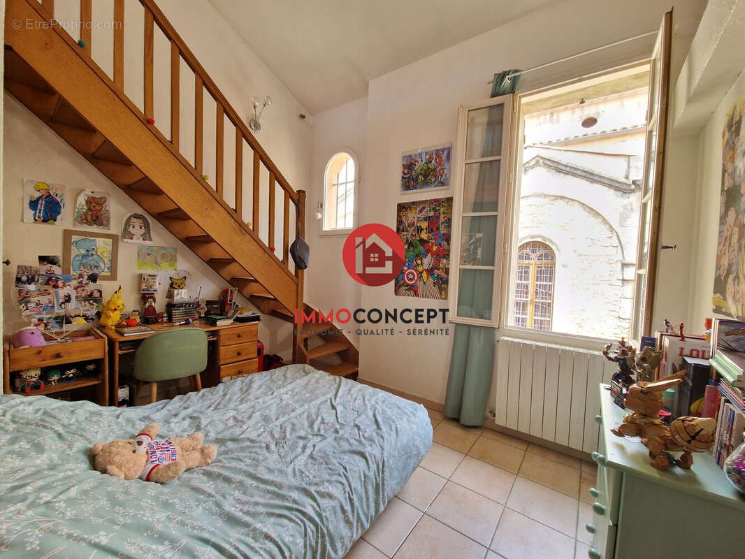 Maison à BAGNOLS-SUR-CEZE