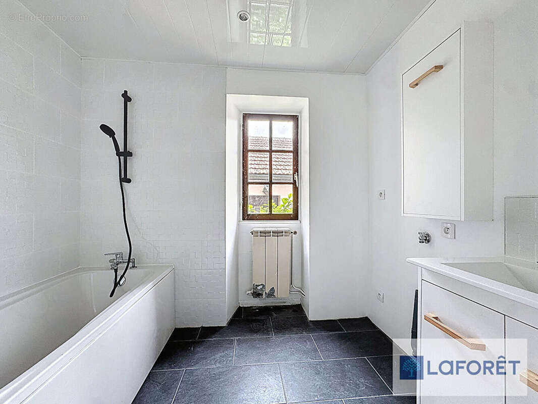 Appartement à SAINT-GERMAIN-DE-LA-GRANGE