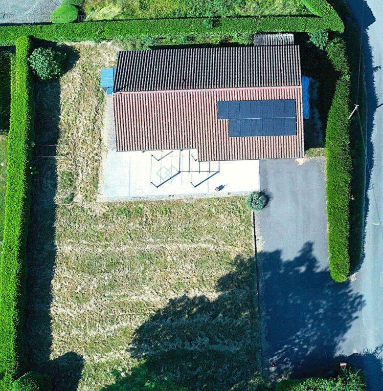 Maison à VIOLAY