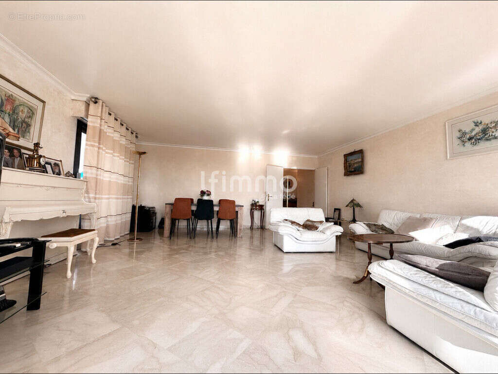 Appartement à CRETEIL