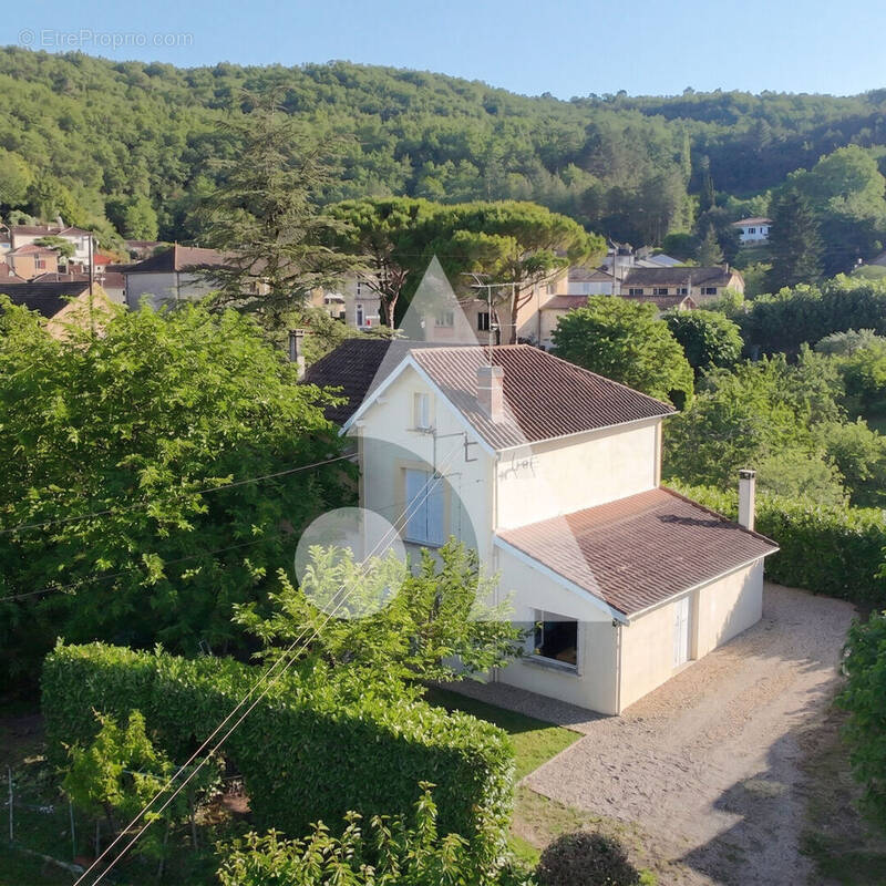 Maison à DURAVEL