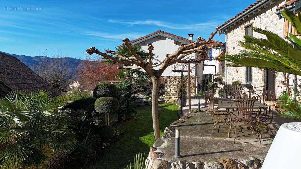 Maison à SAINT-GIRONS