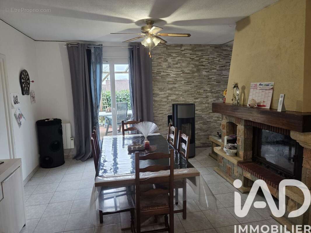 Photo 3 - Maison à LA HAYE-MALHERBE