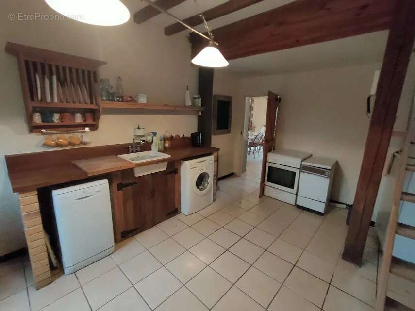 Maison à PRESSIGNAC