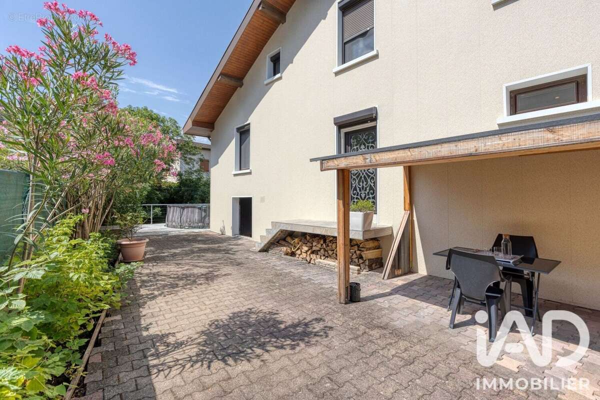 Maison 78 m² à Froges  - photo 3