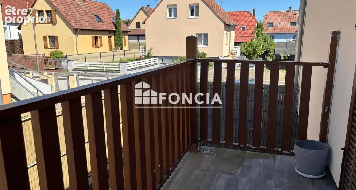 Maison -  115 m2 - 5 pieces -4  chambres - terrasse - sous-sol - terrain 400m2 - photo 4