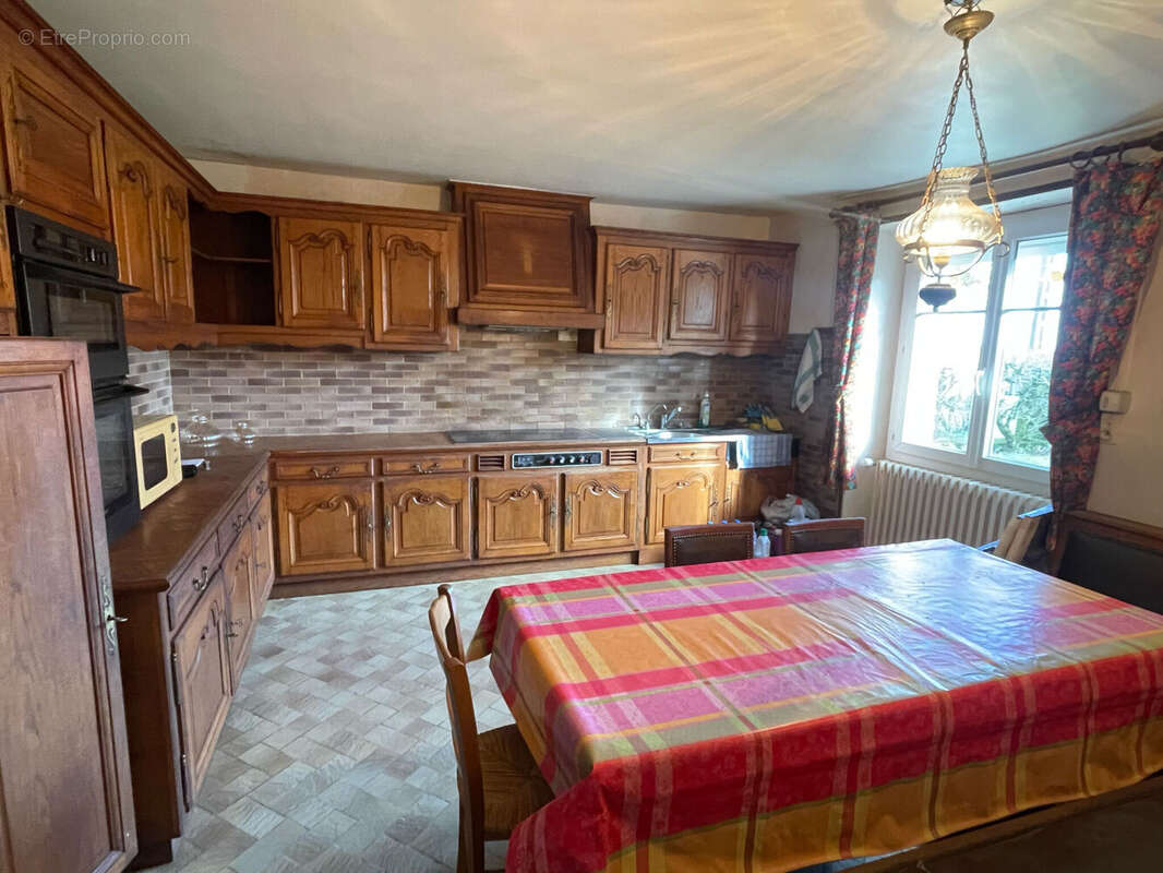 Photo 4 - Maison à LA CHAPELLE-MOUTILS