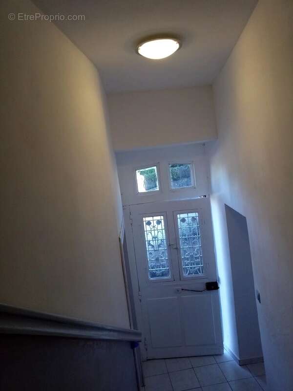 Appartement à MONTREDON-LABESSONNIE