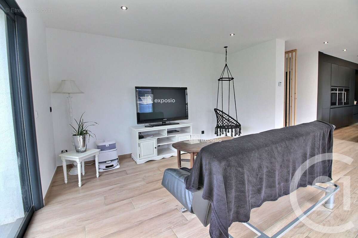 Maison à VILLELONGUE-DE-LA-SALANQUE