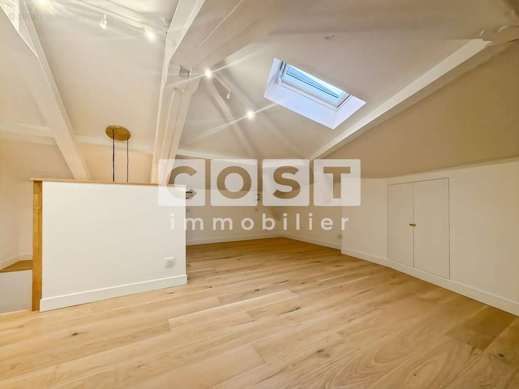 Appartement à ASNIERES-SUR-SEINE