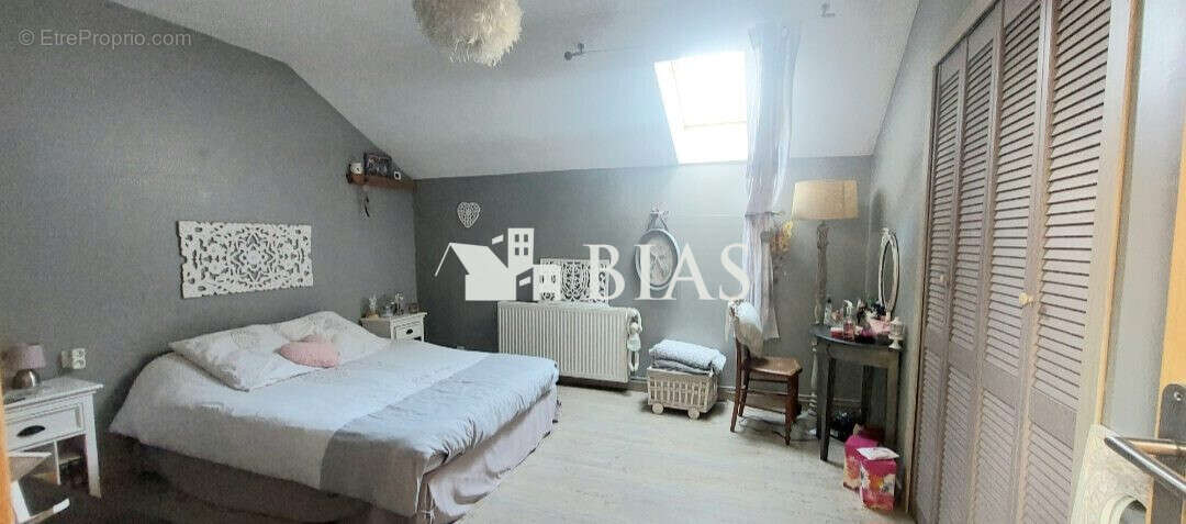 Maison à SAINTE-OPPORTUNE-LA-MARE