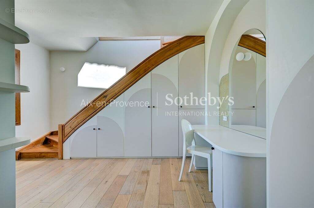 Maison à AIX-EN-PROVENCE