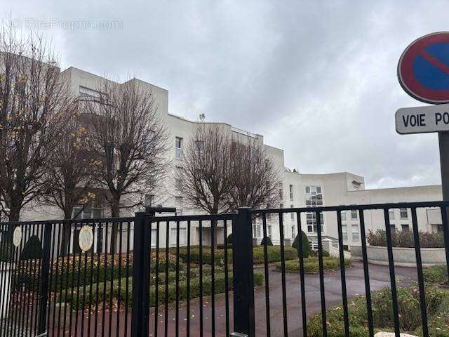 Appartement à ROSNY-SOUS-BOIS