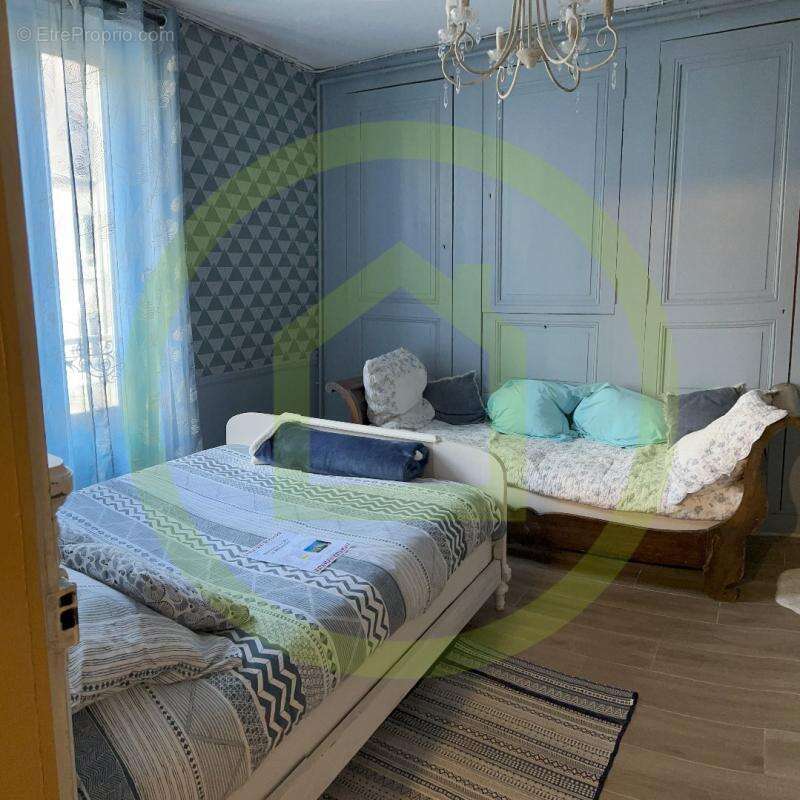 Appartement à REBAIS