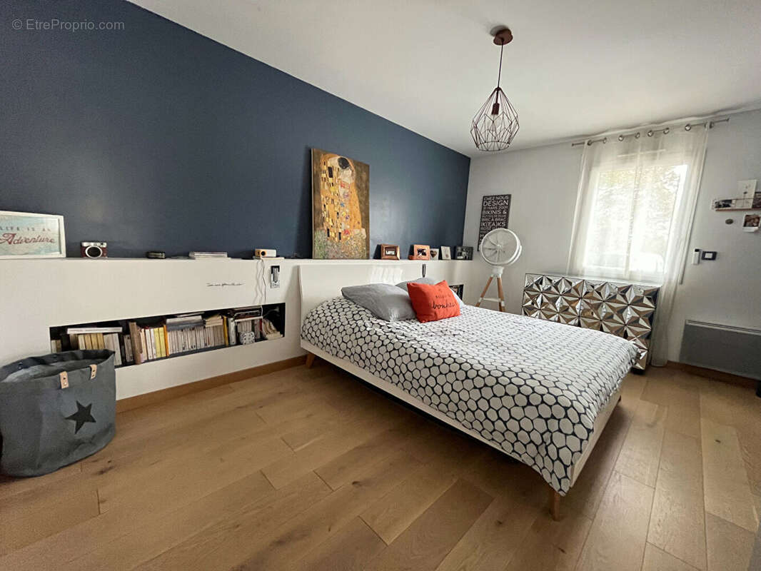 Maison à VILLETTE-D&#039;ANTHON