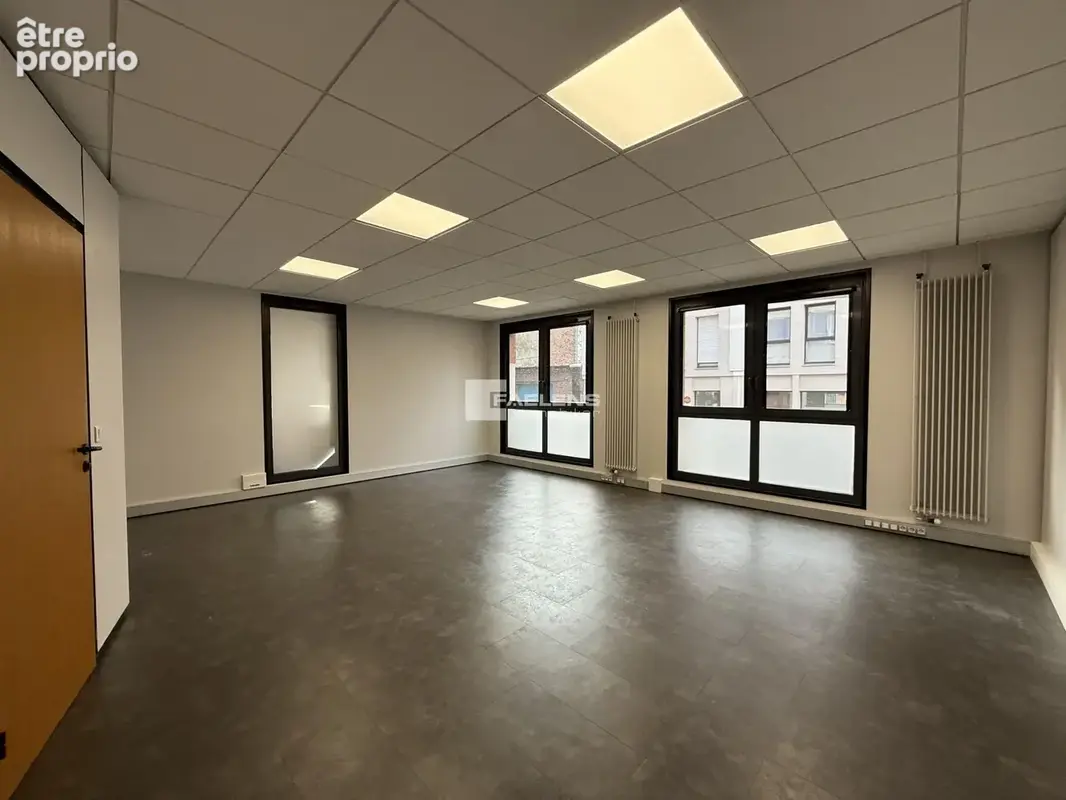 Commerce 233 m² à vendre à Lille (59000) - photo 2