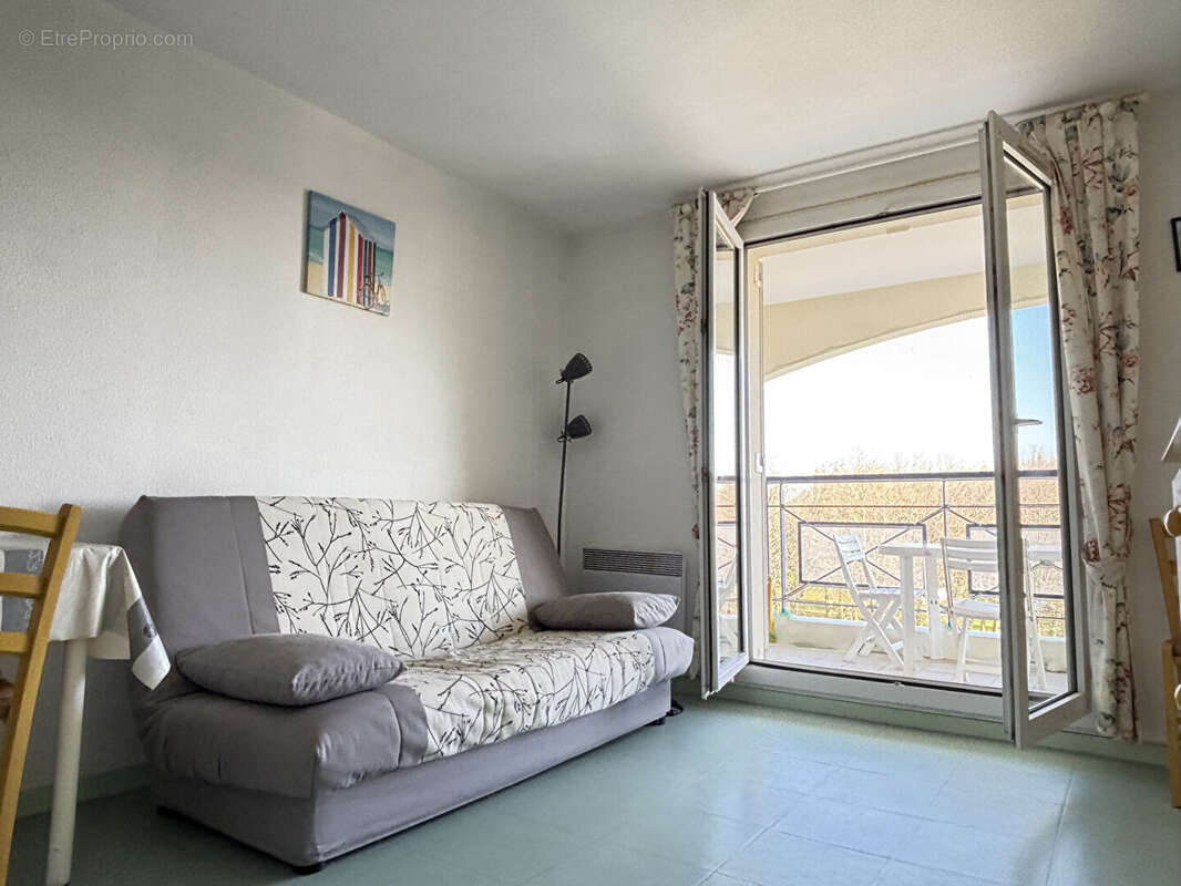 Appartement à VAUX-SUR-MER