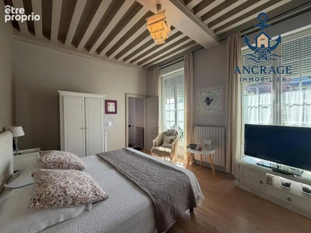Maison 700 m² à Honfleur  - photo 8