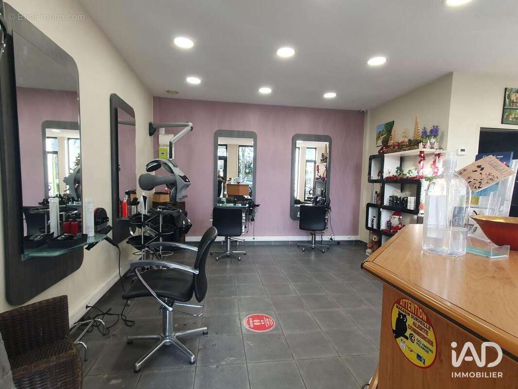 Photo 5 - Commerce à DREUIL-LES-AMIENS