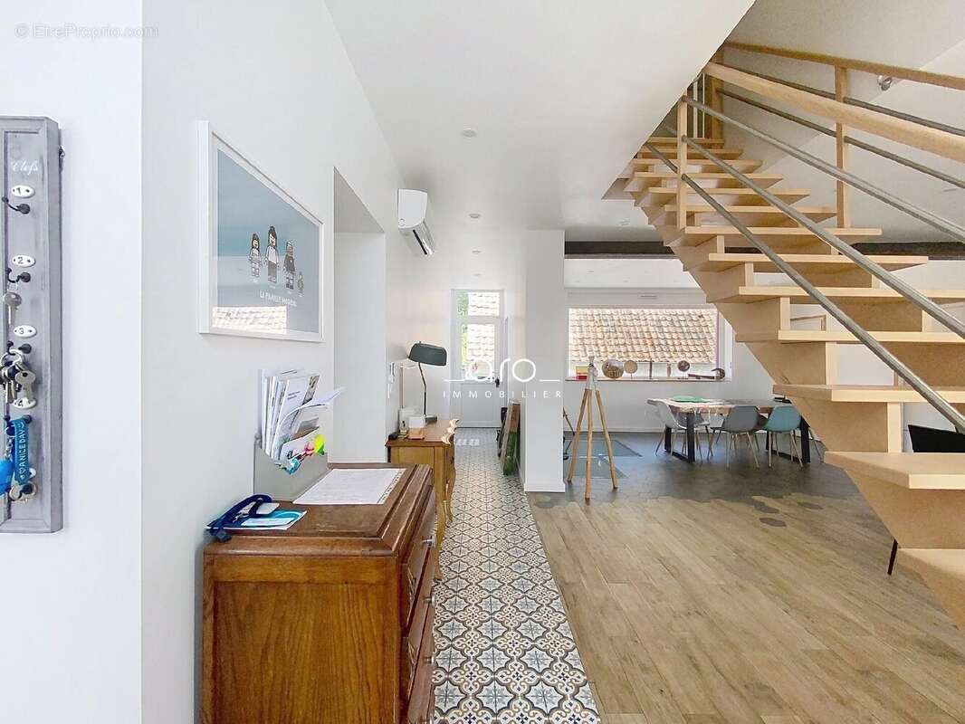 Maison 170 m² à Nomain  - photo 2