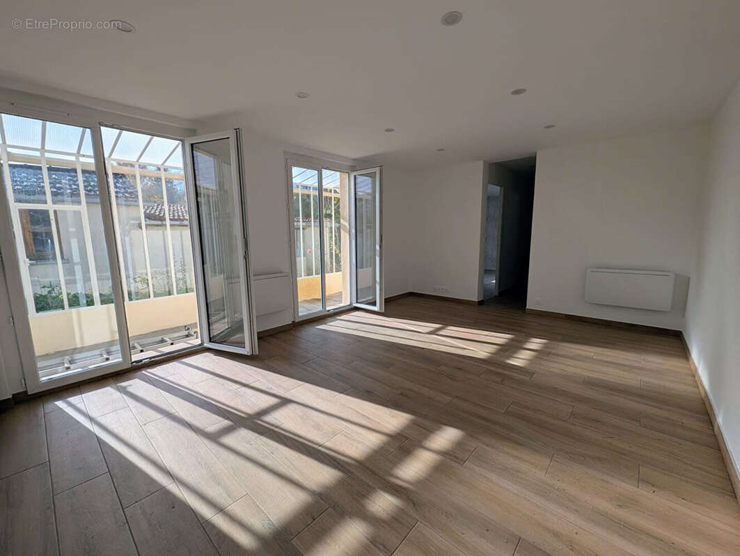 Maison à MILLY-LA-FORET