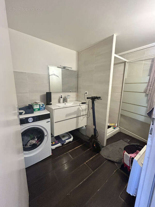 Appartement à SAINT-LAURENT-DE-LA-SALANQUE