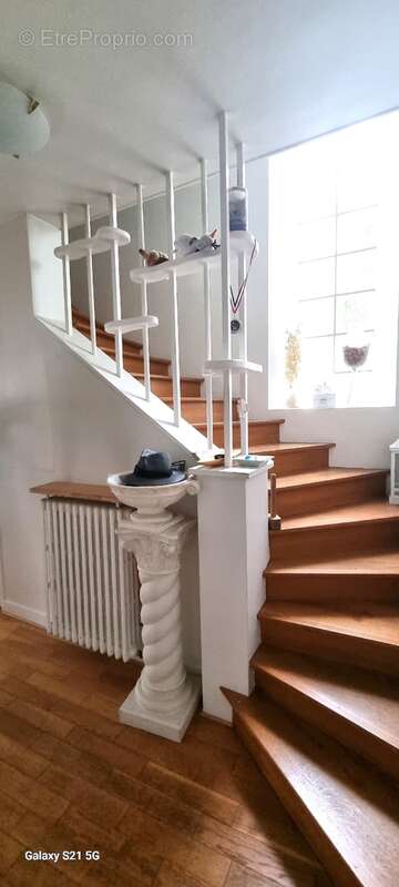 Maison à MANTES-LA-JOLIE