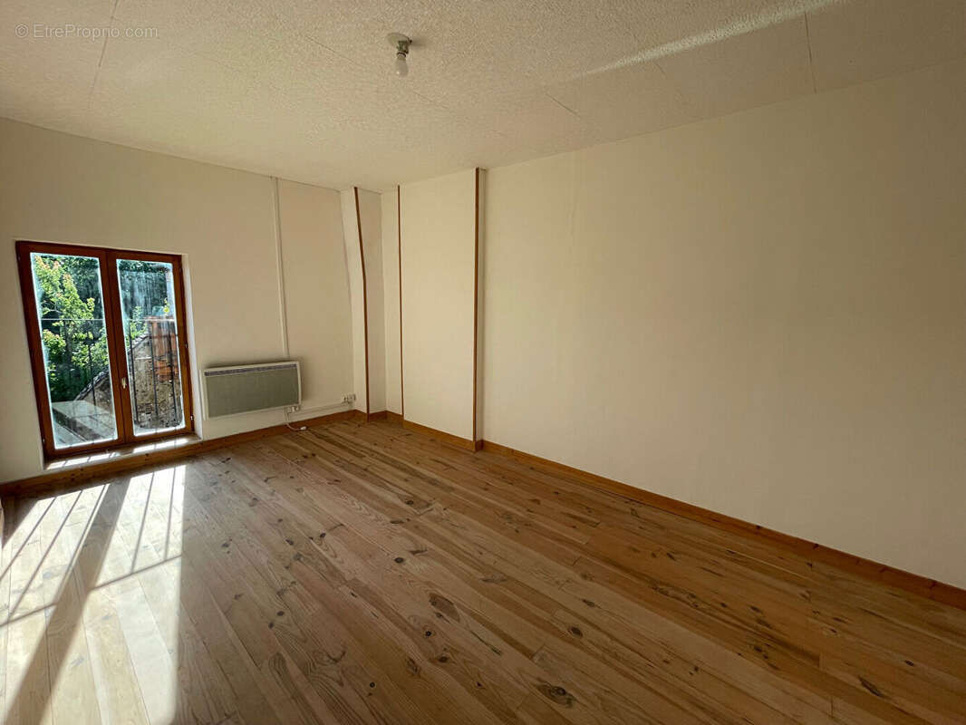 Maison à LA FERTE-GAUCHER