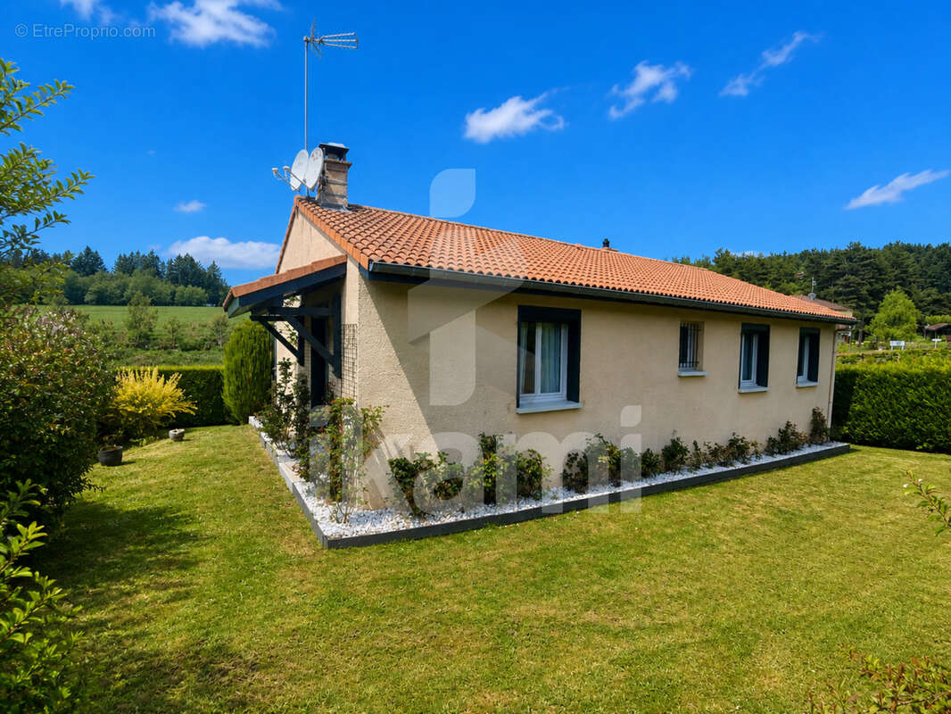 Maison à LALOUVESC