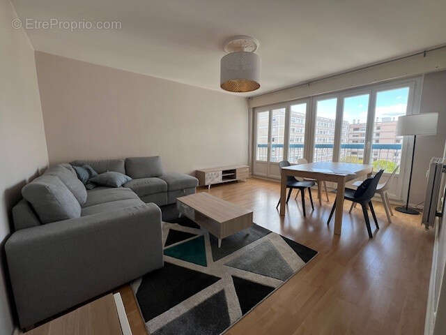 Appartement à LYON-7E